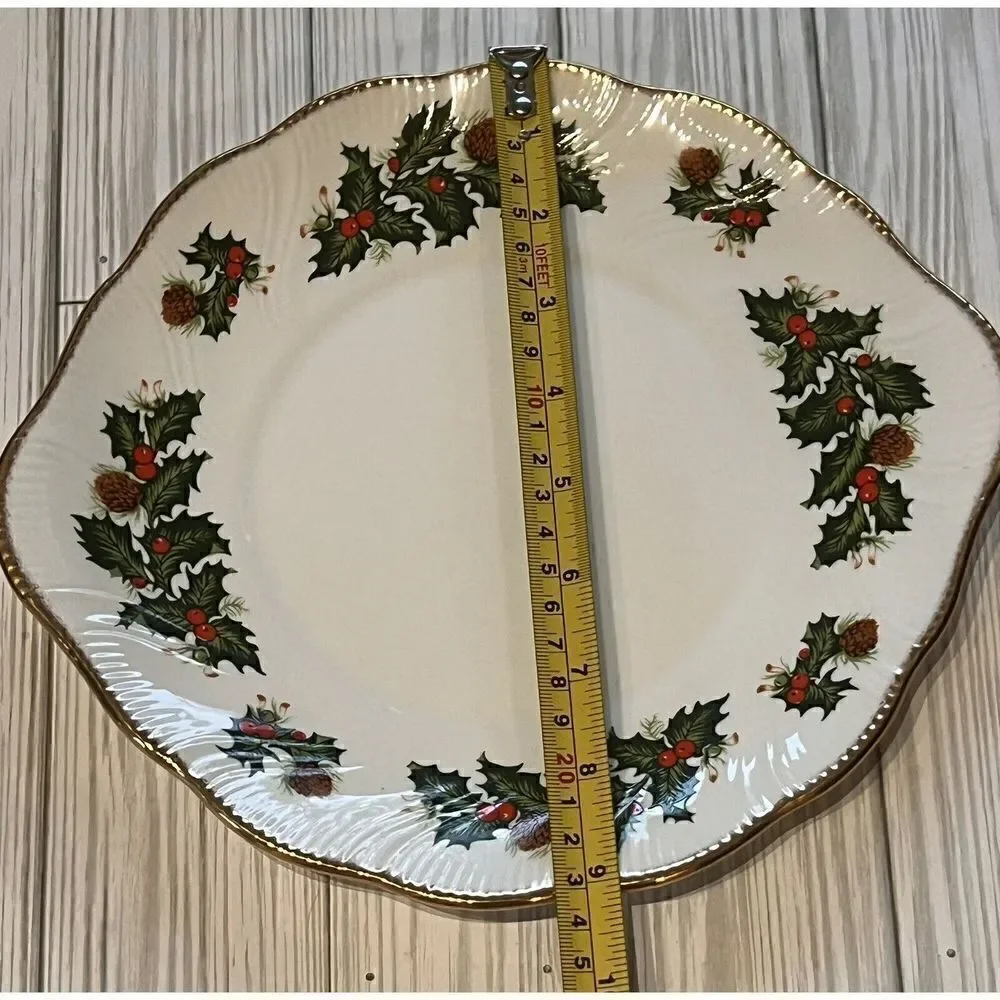 Rosina Queen Yuletide Sweets‎ Plate Cake Platter Signed Vintage Holly Berries